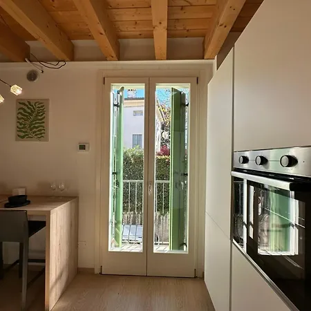 Casa Mirandola - Primo Piano Apartament